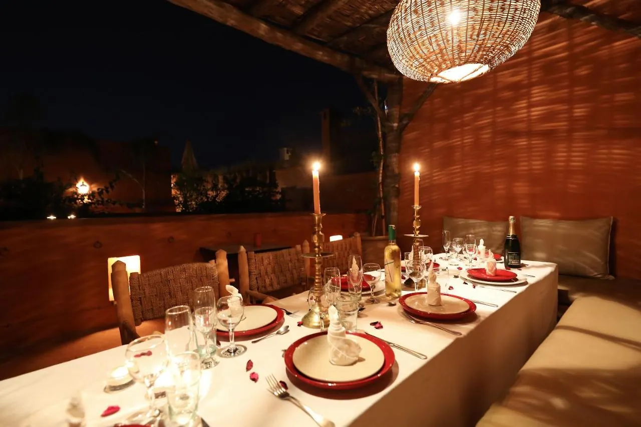 Hotel Dar Akal Marrakesh 2*,